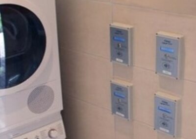 Waschmaschinen- & Wäschetrocknersteuerung